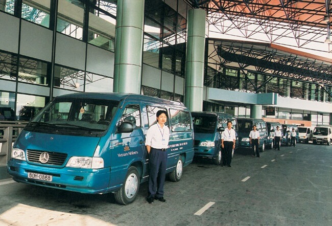Vietnam Airlines bus