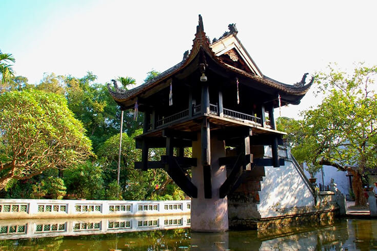 Voyage à Hanoi - visiter la pagode Tran Quoc