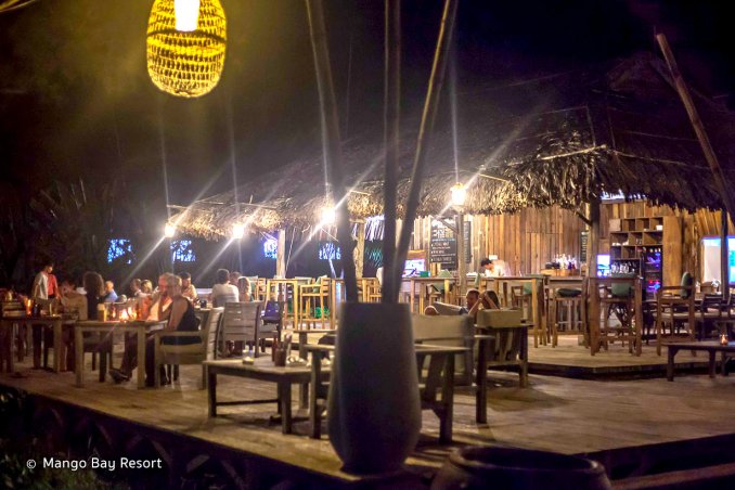 Beach Bar à Mango Bay Resort